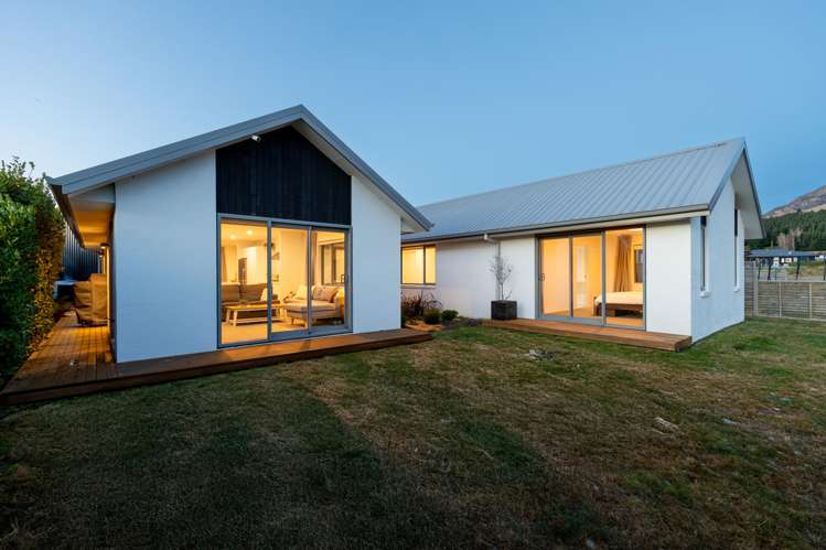 3 Shipton Court Lower Shotover_20