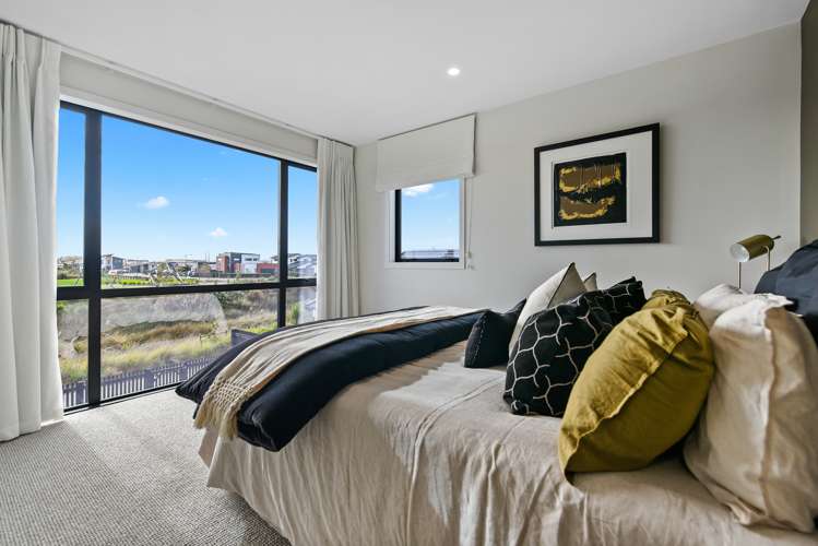 55 Probert Crescent Chartwell_6