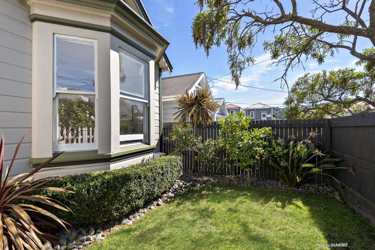 10 Milton Street Berhampore_13