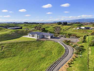104 Harakeke Road_1