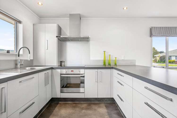 7/14 Campbell Close Whangamata_8