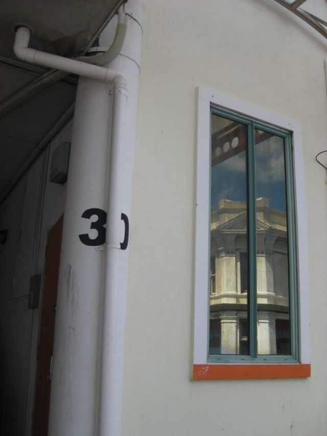 2/30 Webb Street Te Aro_1