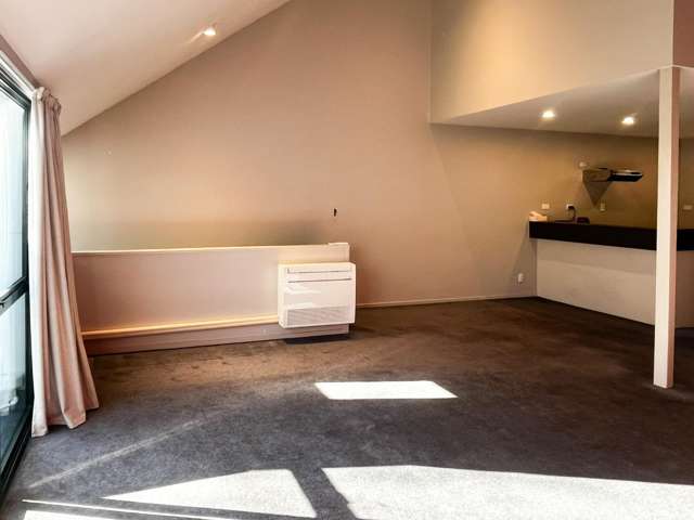 4/140 Chester Street East City Centre_2