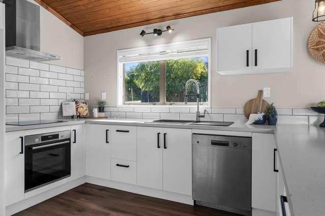 133 Town Point Road Maketu_4