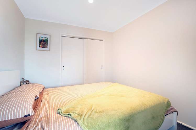 14E/30 Westward Ho Glen Eden_7