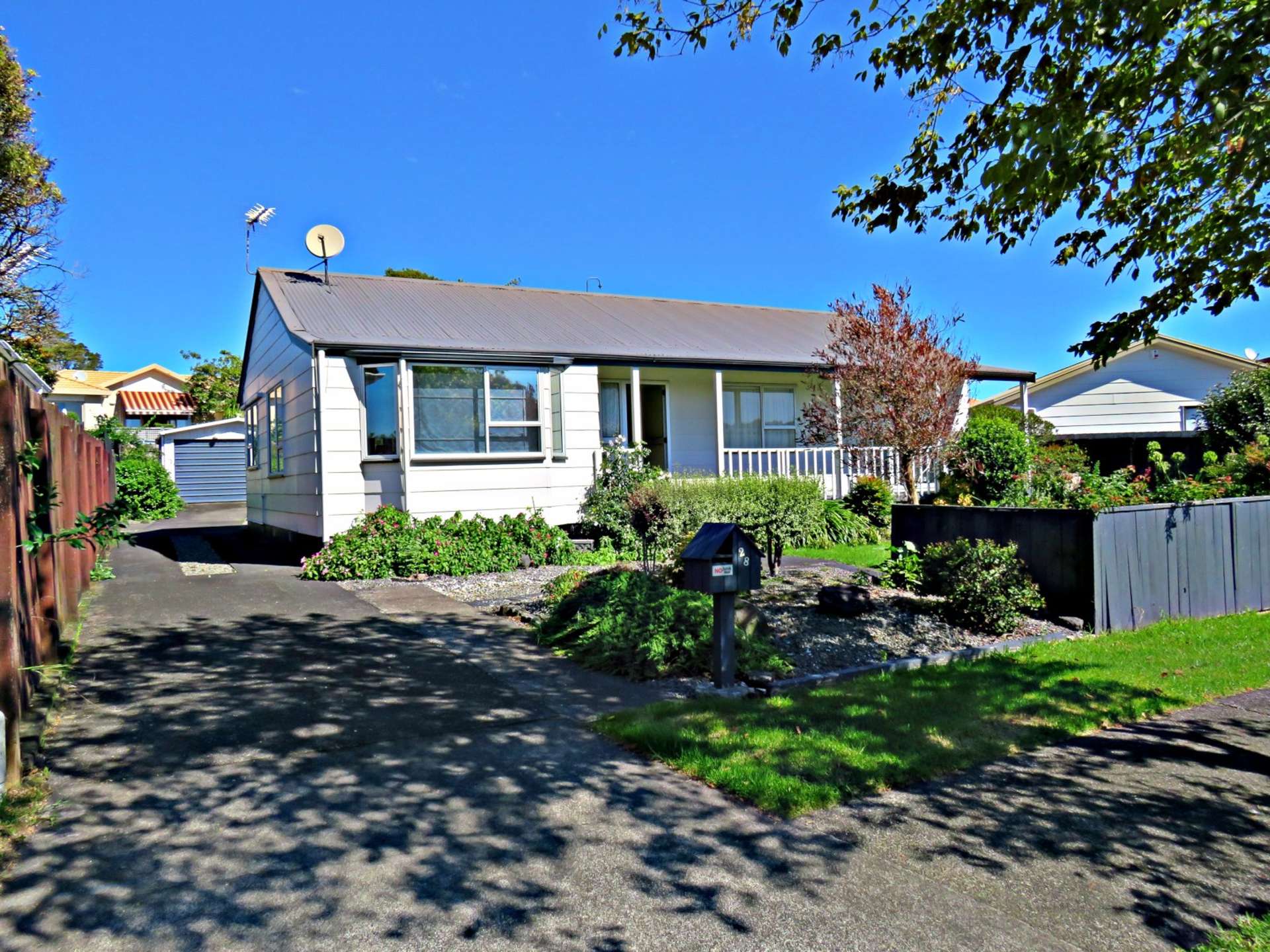 28 Bluewater Place Wattle Downs_0