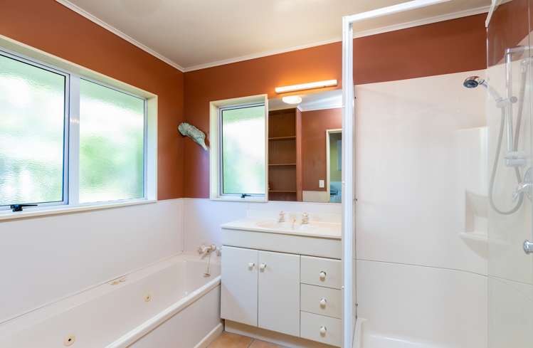 2/96 Nile Street Nelson City_14