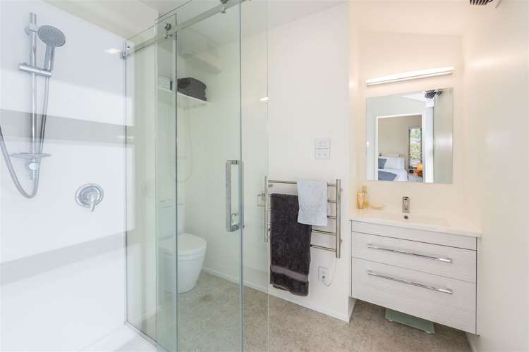 8 Bidwell Place Hillmorton_3