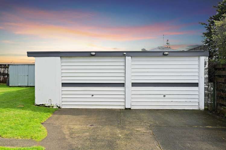 69 Resthill Crescent Glenview_26