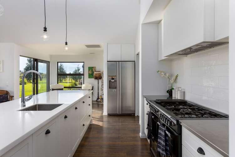 64 Mountvista Road Fernside_9