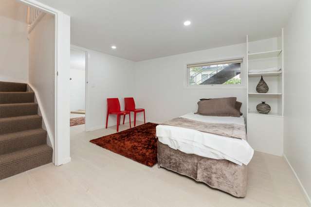 2/42 Campbell Road Onehunga_4