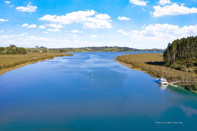 321 Hepburn Creek Road Warkworth_24