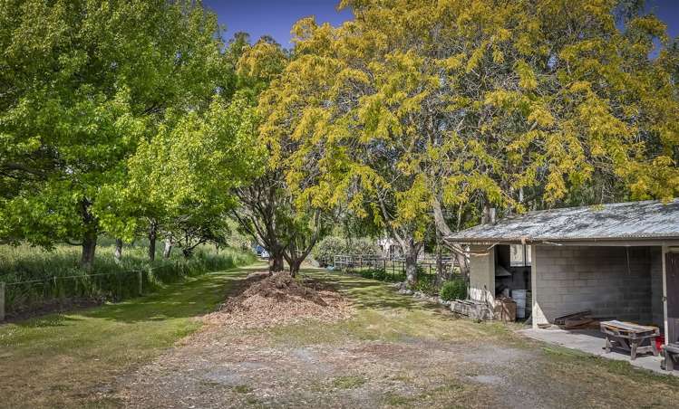 325 Curraghs Road Rolleston_15