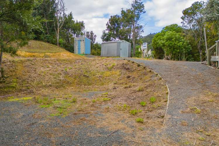 21 Kayes Crescent - Little Bay Coromandel_3