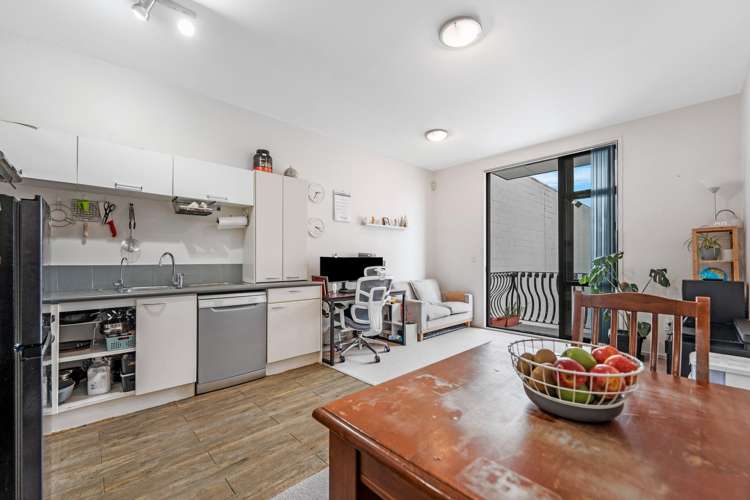 2J/30 Randolph Street Eden Terrace_6