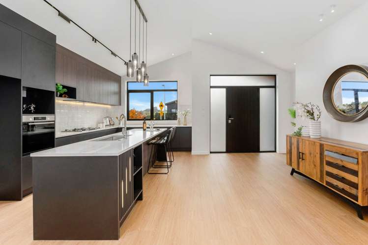 84 Huanui Drive_2