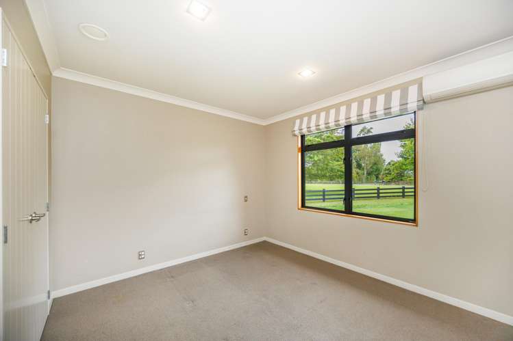 7 Titirangi Drive Fitzherbert_33