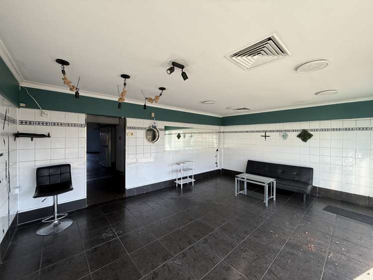 Shop 1/5 Memorial Avenue Fendalton_3