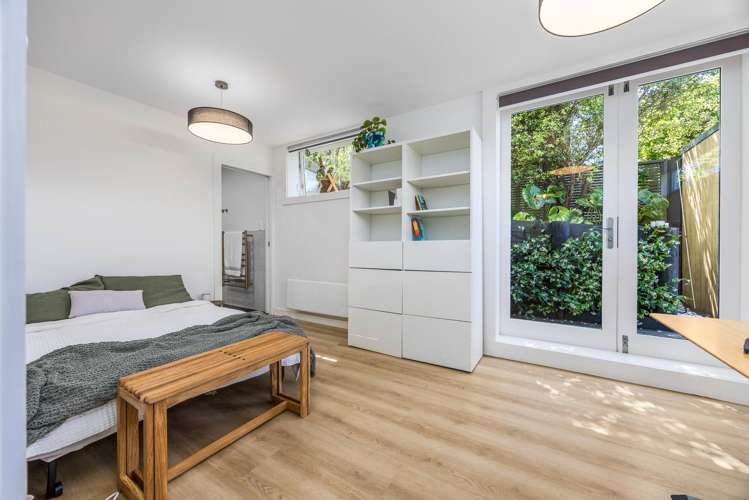 2/192 Queen Street Northcote Point_11