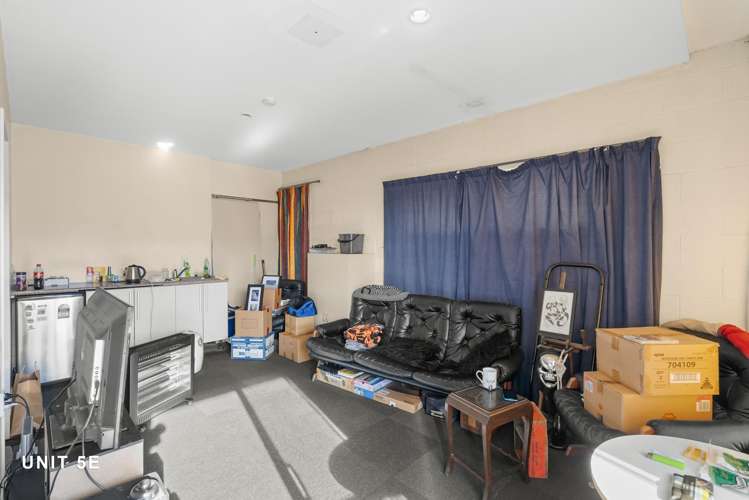 9 Hands Road Middleton_15