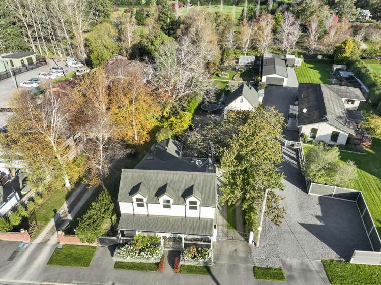 1693 Cust Road Cust_25