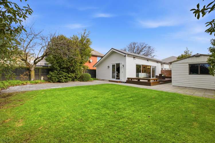 8 Idris Road Fendalton_24