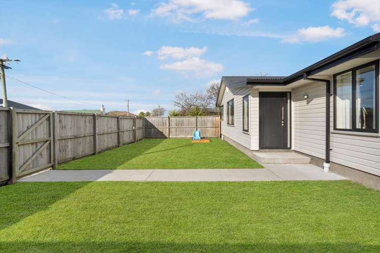14 Portchester Street Aranui_15