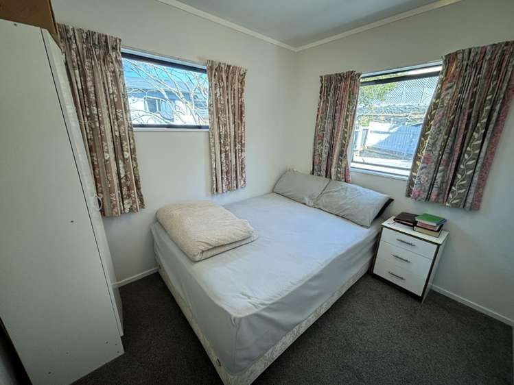 1 Banff Way 10820_12