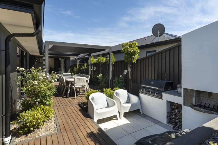 13 Howden Drive Jacks Point_20