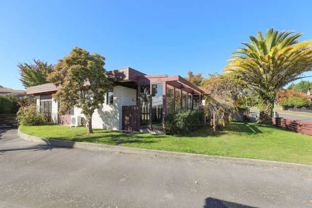 28 Hyde Avenue Richmond Heights_1