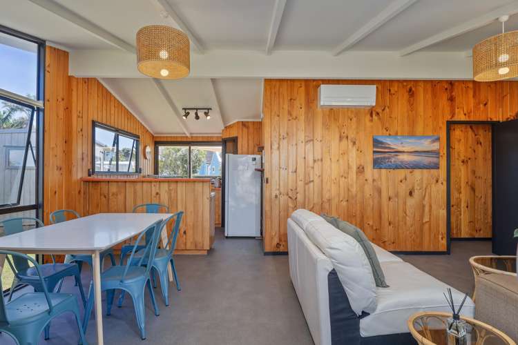 117 Winslow Place Matarangi_8