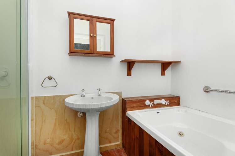 53 William Street Petone_11