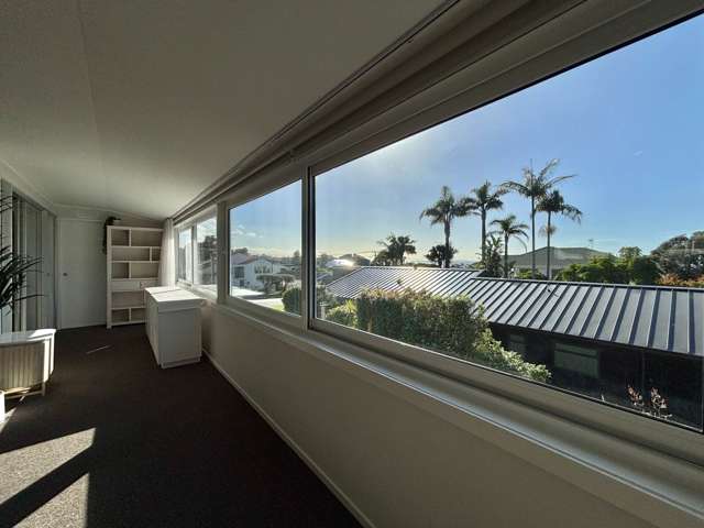 2/11 Sanders Avenue Takapuna_4