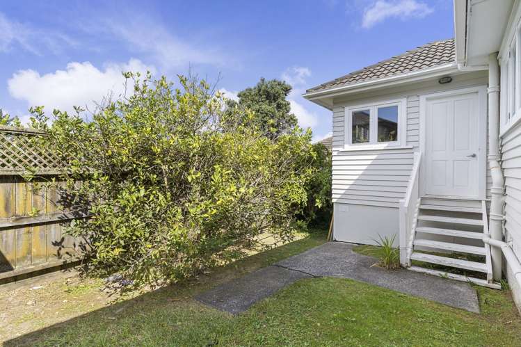 32 Fairlands Avenue Waterview_18