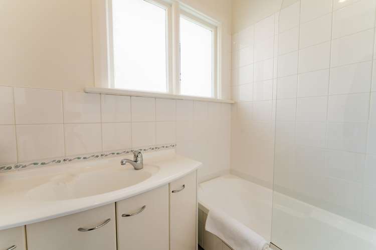 8 Kilgour Street Roslyn_12