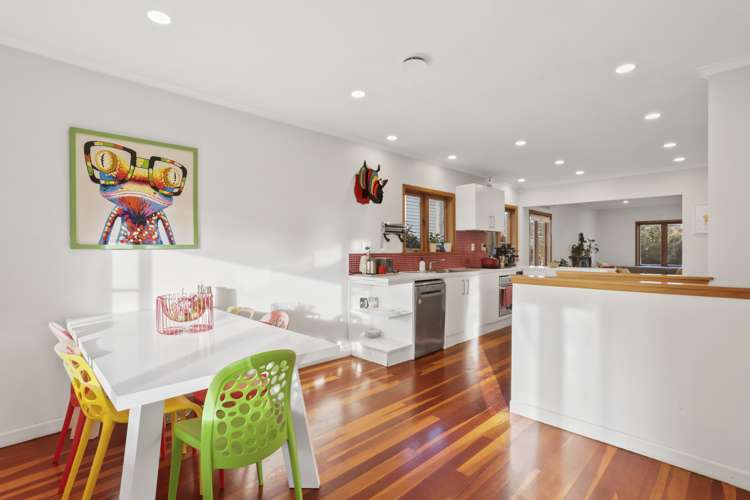 43 Atkinson Road Titirangi_10