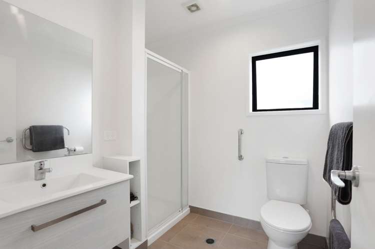 22 Frank Gill Road Hobsonville_9