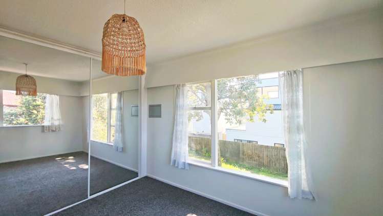 125 Te Atatu Road Te Atatu South_7