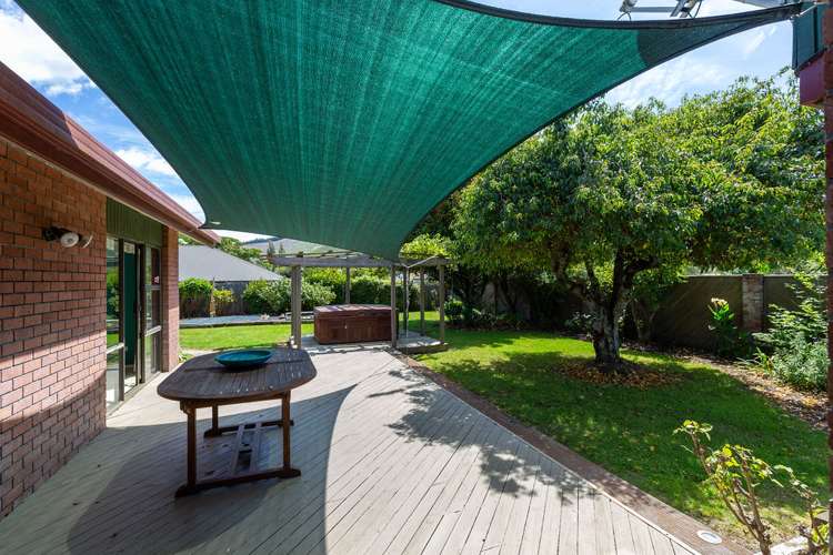 20 Lord Auckland Road Wakefield_5