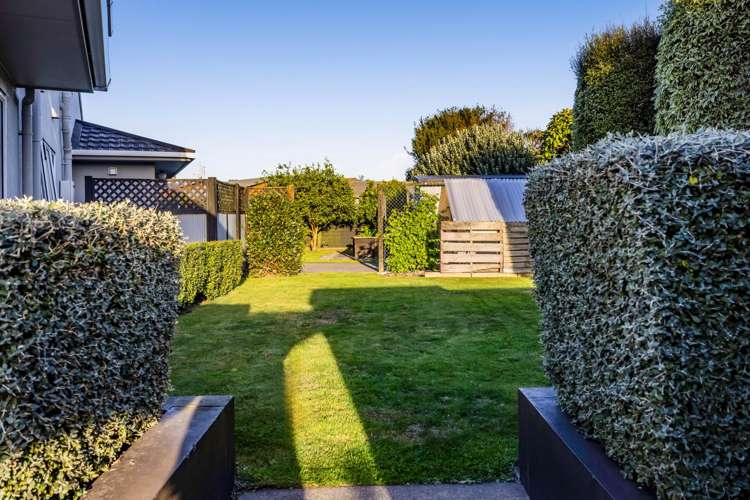 283 Glover Road Hawera_10