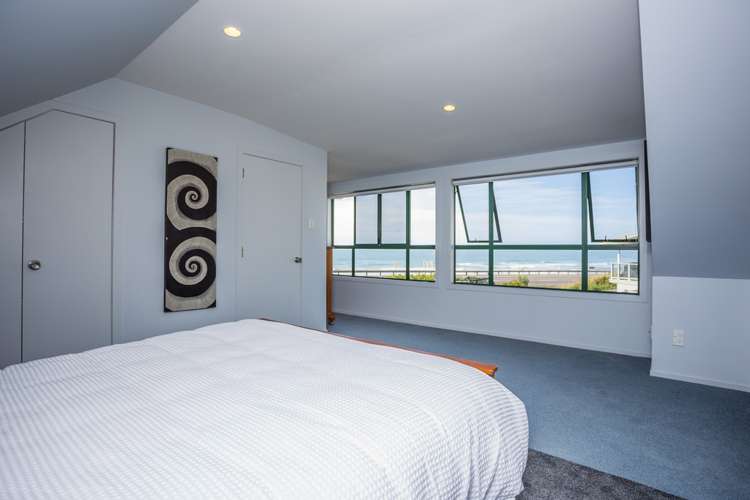 15 Sirrah Street Okitu_9