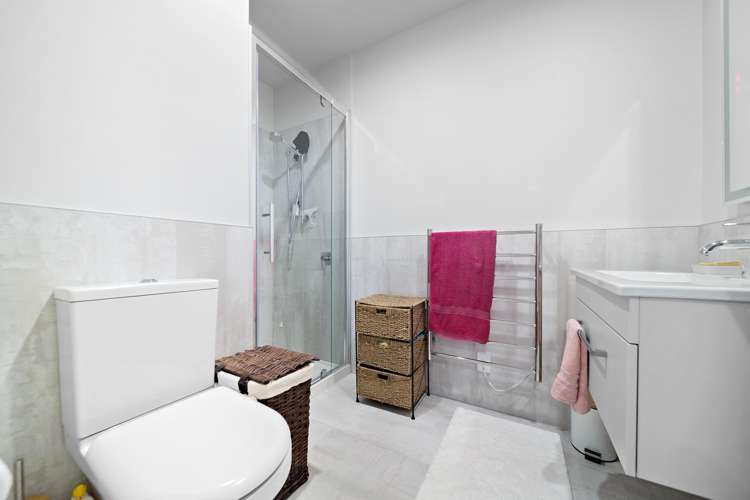 402/18 Mountain Ash Drive Frankton_9