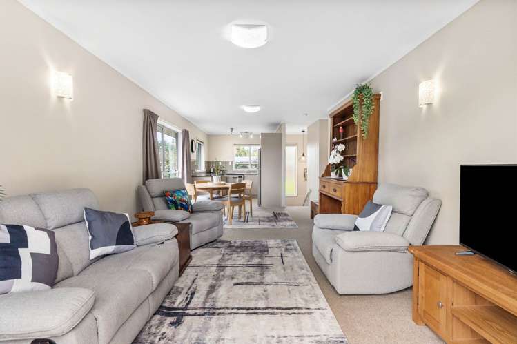 2/42 Eastglen Road Glen Eden_22