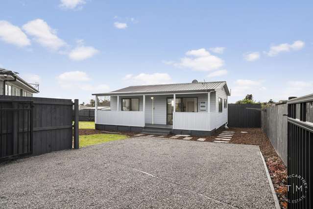 11 Darnell Crescent Clover Park_2