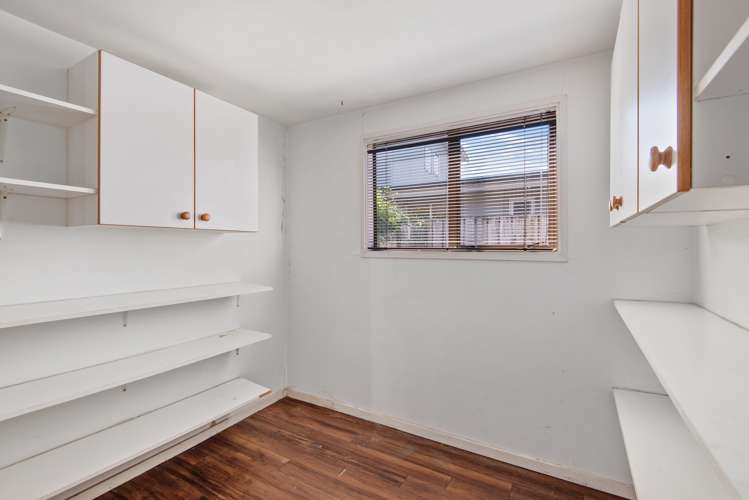 8 Douglas Street Lincoln_8