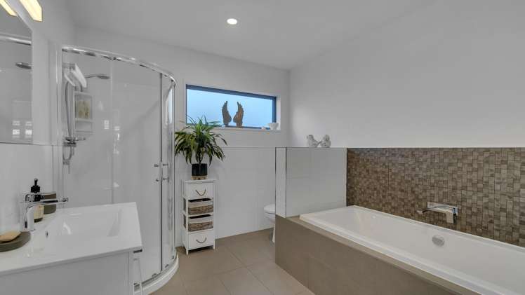 372 Bower Avenue North New Brighton_15