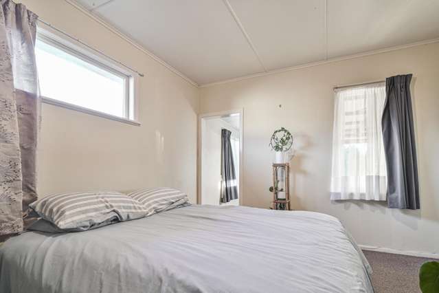 42 Dover Road Flaxmere_4