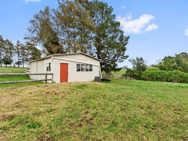 771 Ridge Road Riverhead_17