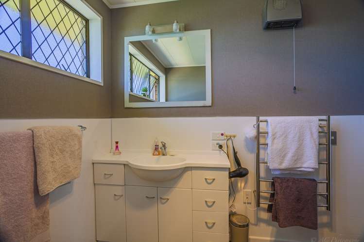 8 Short Street Marchwiel_17