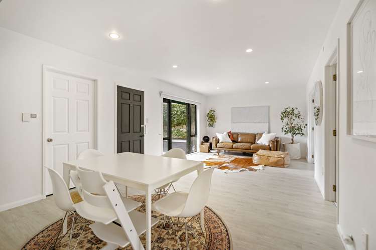 3/52 Taharoto Road Takapuna_8